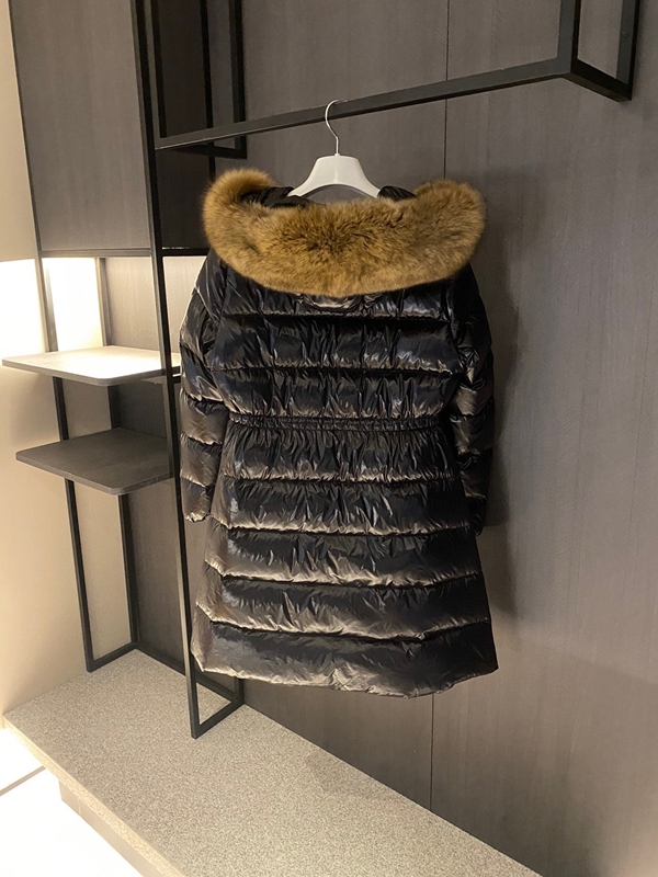 ハイクオリティダウンジャケット着用イメージ